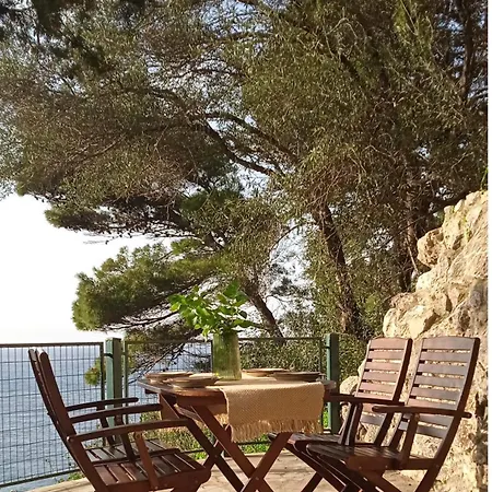 Innjoy Space Glyfada (Corfu)